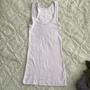 Light purple basic tank top